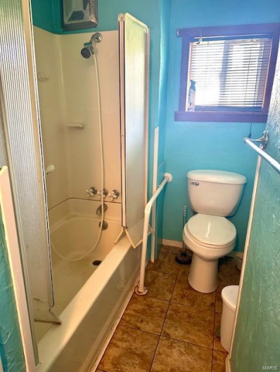 22271 State Highway CC, Marble Hill, Missouri 63764, 4 Bedrooms Bedrooms, 5 Rooms Rooms,3 BathroomsBathrooms,Residential,For Sale,State Highway CC,MAR25025522