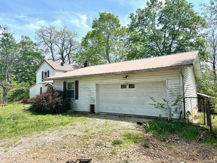 22271 State Highway CC, Marble Hill, Missouri 63764, 4 Bedrooms Bedrooms, 5 Rooms Rooms,3 BathroomsBathrooms,Residential,For Sale,State Highway CC,MAR25025522
