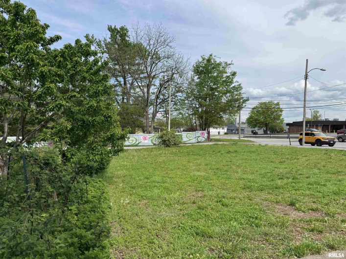 201 WASHINGTON Street, Carbondale, Illinois 62901, 0 , 0 ,0,Land,For Sale,WASHINGTON,0,RMAQC4262557