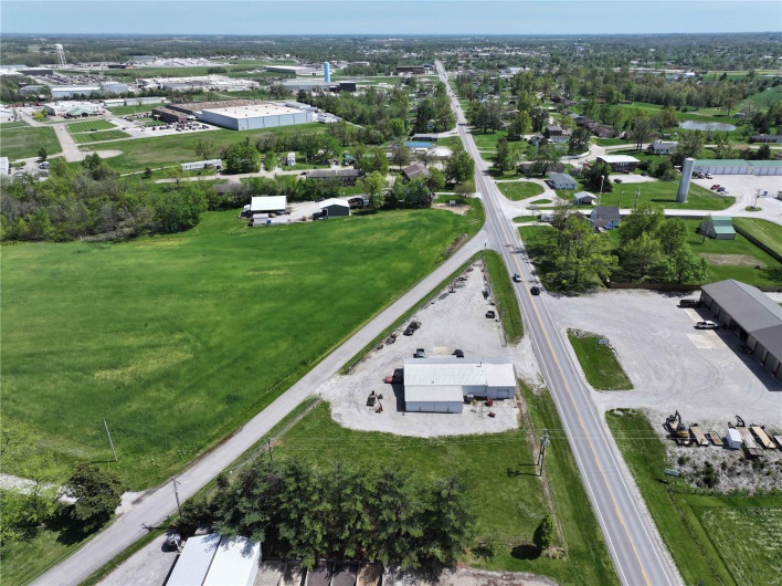 1686 Kingshighway Street, Perryville, Missouri 63775, ,Commercial Sale,For Sale,Kingshighway,MAR25025606