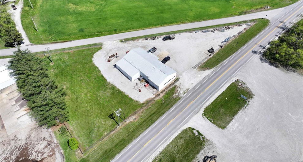 1686 Kingshighway Street, Perryville, Missouri 63775, ,Commercial Sale,For Sale,Kingshighway,MAR25025606
