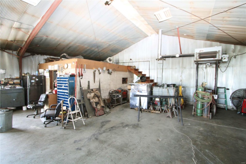 1686 Kingshighway Street, Perryville, Missouri 63775, ,Commercial Sale,For Sale,Kingshighway,MAR25025606