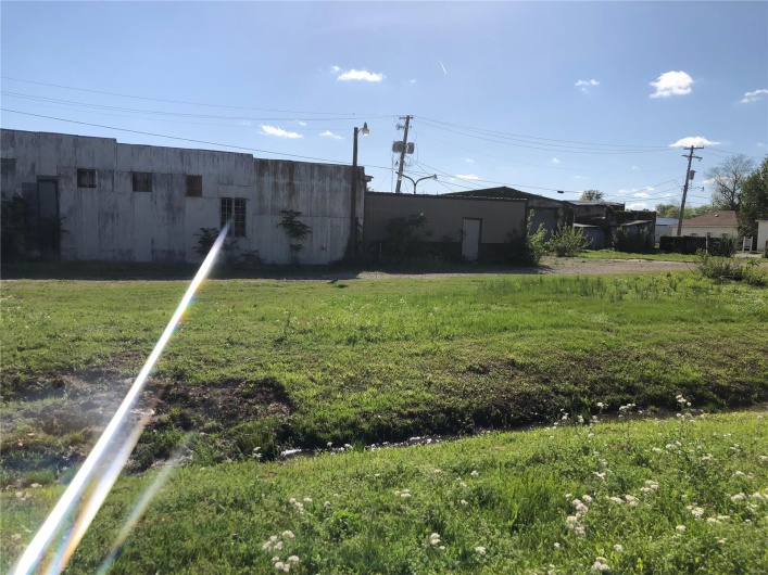 105 Grand, Campbell, Missouri 63933, ,Commercial Sale,For Sale,Grand,MAR25025642