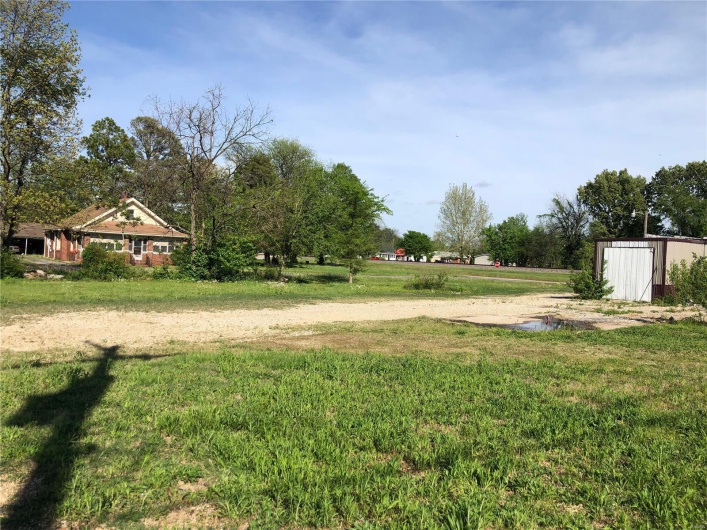 105 Grand, Campbell, Missouri 63933, ,Commercial Sale,For Sale,Grand,MAR25025642