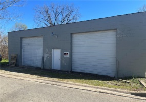 206 College, Farmington, Missouri 63640, ,Commercial Sale,For Sale,College,MAR24018392