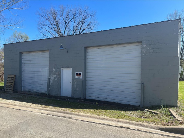 206 College, Farmington, Missouri 63640, ,Commercial Sale,For Sale,College,MAR24018392