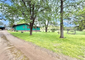 907 Wayne 314, Patterson, Missouri 63956, 3 Bedrooms Bedrooms, 9 Rooms Rooms,2 BathroomsBathrooms,Residential,For Sale,Wayne 314,MAR25026733