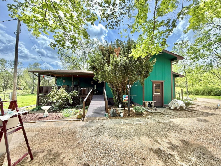 View of front of home featuring a porch