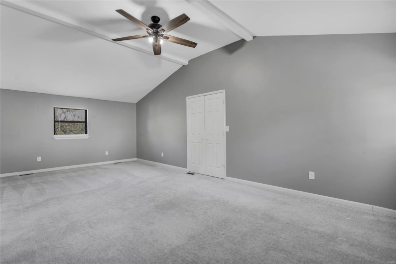 1211 Napoleon Drive, Bonne Terre, Missouri 63628, 5 Bedrooms Bedrooms, 10 Rooms Rooms,3 BathroomsBathrooms,Residential,For Sale,Napoleon,MAR25026799