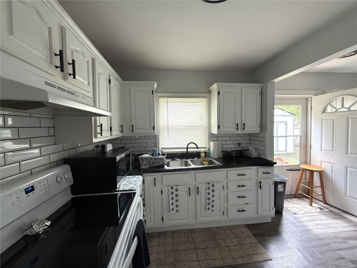 607 Cotton Avenue, Caruthersville, Missouri 63830, 2 Bedrooms Bedrooms, 6 Rooms Rooms,1 BathroomBathrooms,Residential,For Sale,Cotton,MAR25026861