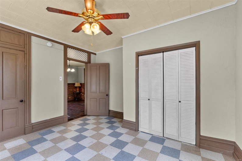 63 Hanover Street, Cape Girardeau, Missouri 63701, 3 Bedrooms Bedrooms, 7 Rooms Rooms,1 BathroomBathrooms,Residential,For Sale,Hanover,MAR25026911