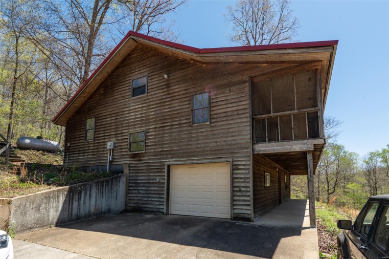 124 Wayne 527, Greenville, Missouri 63944, 2 Bedrooms Bedrooms, 11 Rooms Rooms,3 BathroomsBathrooms,Residential,For Sale,Wayne 527,MAR25022454