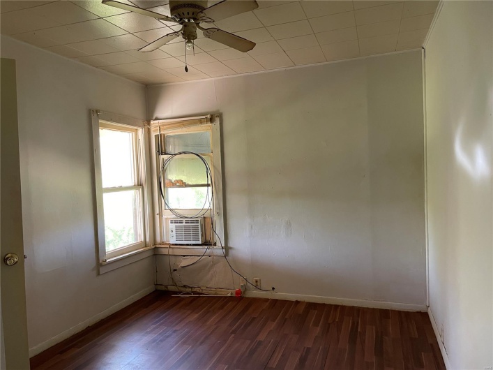 617 3rd Street, Piedmont, Missouri 63957, 3 Bedrooms Bedrooms, 8 Rooms Rooms,1 BathroomBathrooms,Residential,For Sale,3rd,MAR25022485