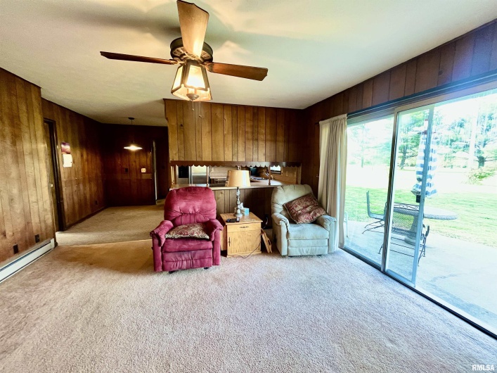4627 PINEWOOD Lane, Metropolis, Illinois 62960, 4 Bedrooms Bedrooms, 0 ,2 BathroomsBathrooms,Residential,For Sale,PINEWOOD,0,RMAEB457668