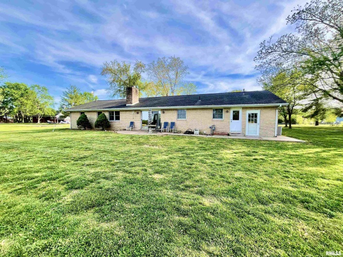 4627 PINEWOOD Lane, Metropolis, Illinois 62960, 4 Bedrooms Bedrooms, 0 ,2 BathroomsBathrooms,Residential,For Sale,PINEWOOD,0,RMAEB457668