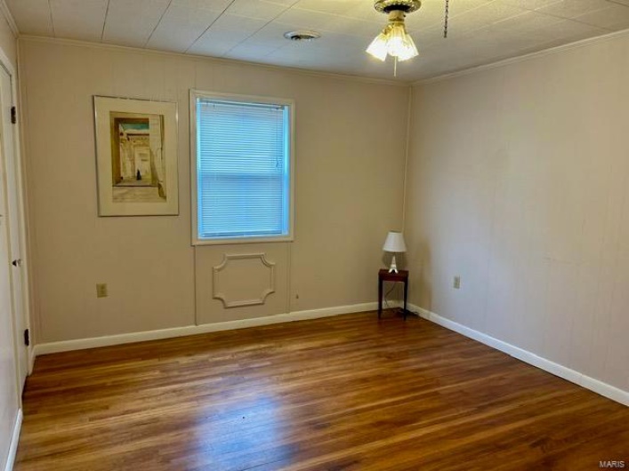 1028 Main Street, New Madrid, Missouri 63869, 3 Bedrooms Bedrooms, 7 Rooms Rooms,2 BathroomsBathrooms,Residential,For Sale,Main Street,MAR25001028