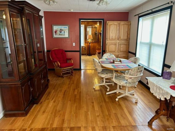 1028 Main Street, New Madrid, Missouri 63869, 3 Bedrooms Bedrooms, 7 Rooms Rooms,2 BathroomsBathrooms,Residential,For Sale,Main Street,MAR25001028