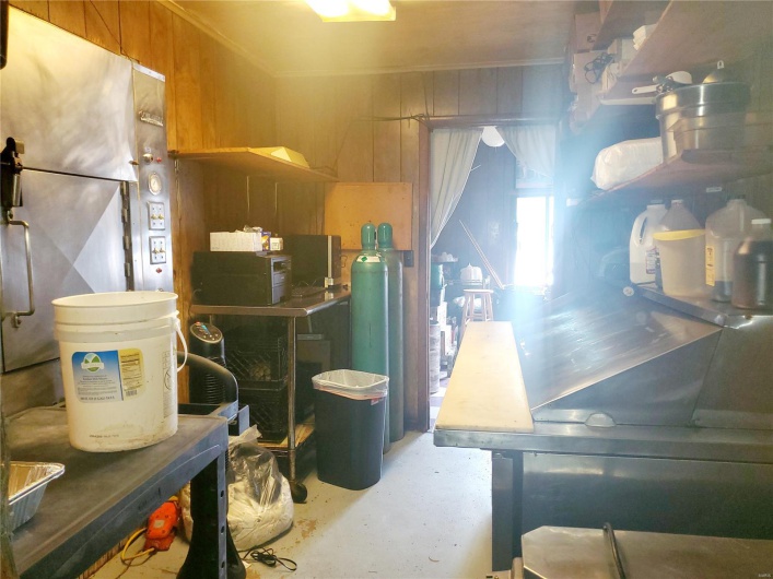 903 Saint Louis Street, Sparta, Illinois 62286, ,Commercial Sale,For Sale,Saint Louis,MAR22058049