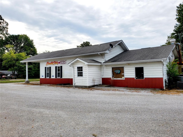 903 Saint Louis Street, Sparta, Illinois 62286, ,Commercial Sale,For Sale,Saint Louis,MAR22058049