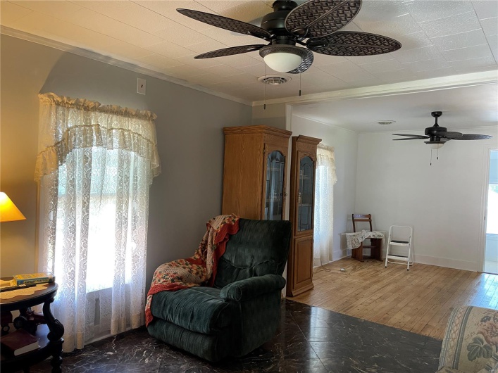 411 Fir Street, Piedmont, Missouri 63957, 2 Bedrooms Bedrooms, 7 Rooms Rooms,1 BathroomBathrooms,Residential,For Sale,Fir,MAR25027169