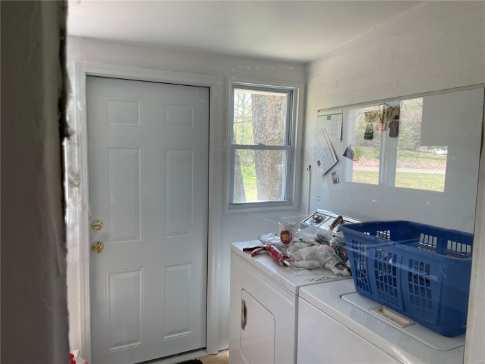 411 Fir Street, Piedmont, Missouri 63957, 2 Bedrooms Bedrooms, 7 Rooms Rooms,1 BathroomBathrooms,Residential,For Sale,Fir,MAR25027169