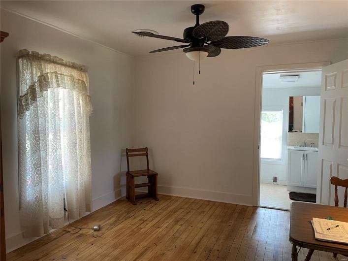 411 Fir Street, Piedmont, Missouri 63957, 2 Bedrooms Bedrooms, 7 Rooms Rooms,1 BathroomBathrooms,Residential,For Sale,Fir,MAR25027169