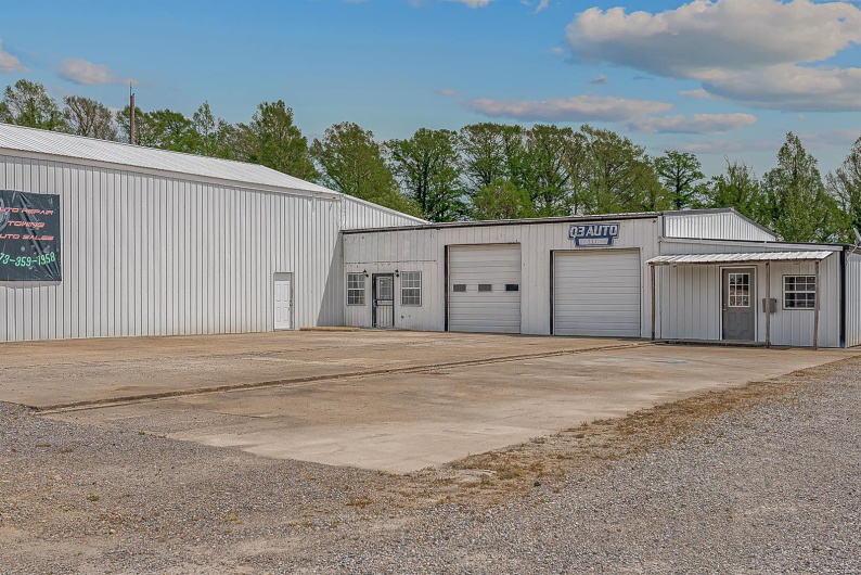 210 Highway J, Hayti, Missouri 63851, ,Commercial Sale,For Sale,Highway J,MAR25027210