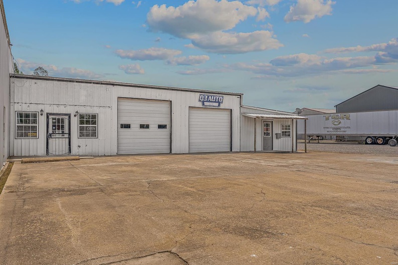 210 Highway J, Hayti, Missouri 63851, ,Commercial Sale,For Sale,Highway J,MAR25027210