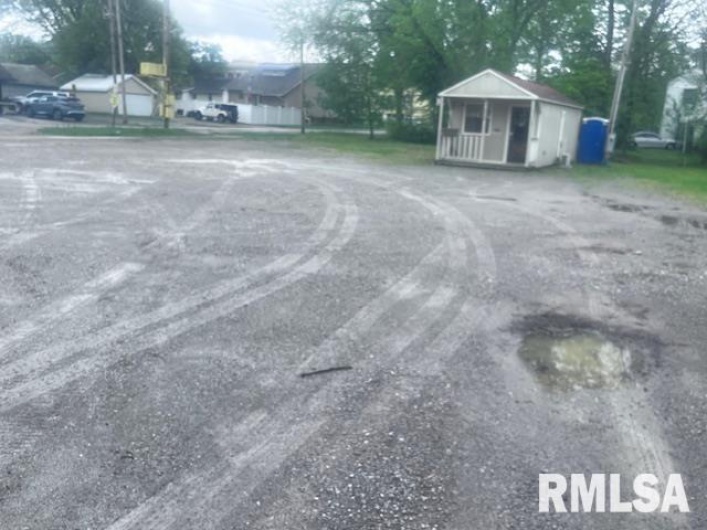 2200 WALNUT Street, Murphysboro, Illinois 62966, 0 , 0 ,0,Land,For Sale,WALNUT,0,RMAEB457674