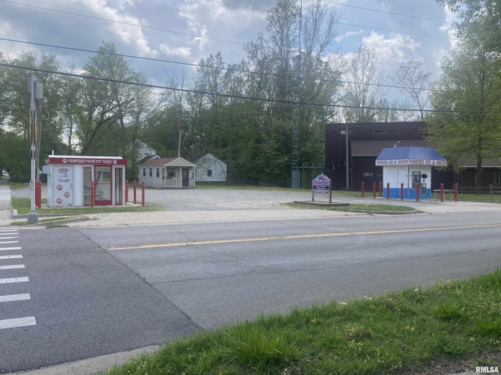 2200 WALNUT Street, Murphysboro, Illinois 62966, 0 , 0 ,0,Land,For Sale,WALNUT,0,RMAEB457674