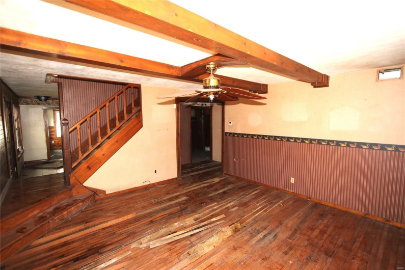 9434 Joan Court, Bonne Terre, Missouri 63628, 3 Bedrooms Bedrooms, 6 Rooms Rooms,1 BathroomBathrooms,Residential,For Sale,Joan,MAR25027258