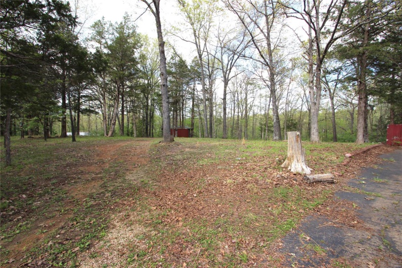 9434 Joan Court, Bonne Terre, Missouri 63628, 3 Bedrooms Bedrooms, 6 Rooms Rooms,1 BathroomBathrooms,Residential,For Sale,Joan,MAR25027258