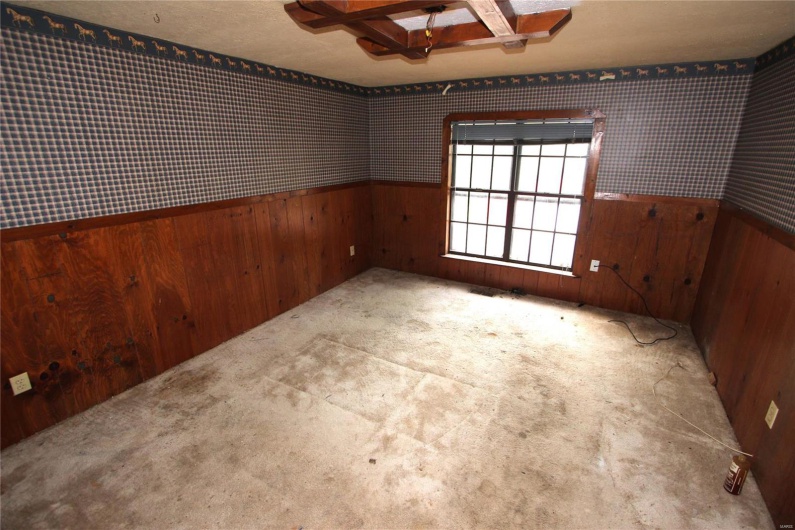 9434 Joan Court, Bonne Terre, Missouri 63628, 3 Bedrooms Bedrooms, 6 Rooms Rooms,1 BathroomBathrooms,Residential,For Sale,Joan,MAR25027258