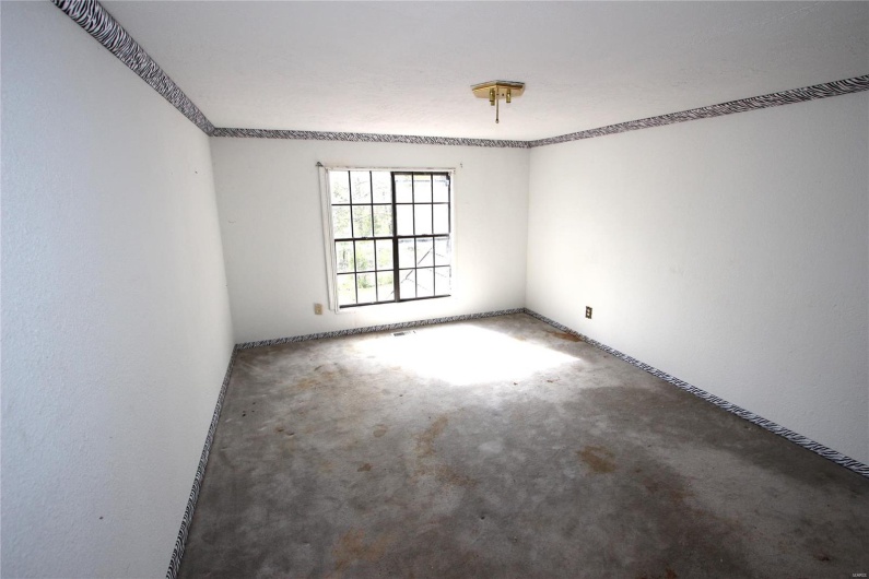9434 Joan Court, Bonne Terre, Missouri 63628, 3 Bedrooms Bedrooms, 6 Rooms Rooms,1 BathroomBathrooms,Residential,For Sale,Joan,MAR25027258