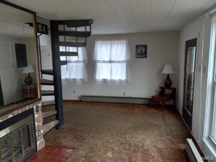 182 Ozark Drive, Ironton, Missouri 63650, 1 Bedroom Bedrooms, 4 Rooms Rooms,1 BathroomBathrooms,Residential,For Sale,Ozark,MAR25027241