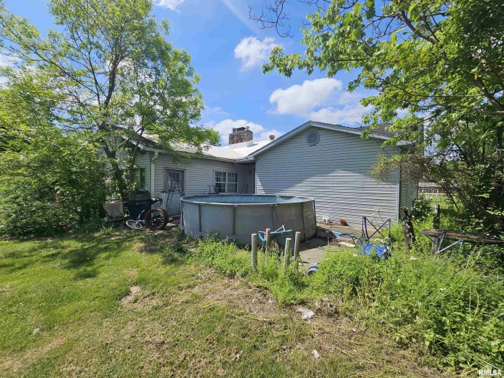 1429 10TH Street, Metropolis, Illinois 62960, 5 Bedrooms Bedrooms, 0 ,3 BathroomsBathrooms,Residential,For Sale,10TH,0,RMAEB457682