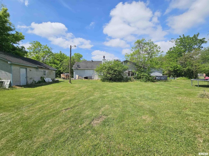 1429 10TH Street, Metropolis, Illinois 62960, 5 Bedrooms Bedrooms, 0 ,3 BathroomsBathrooms,Residential,For Sale,10TH,0,RMAEB457682