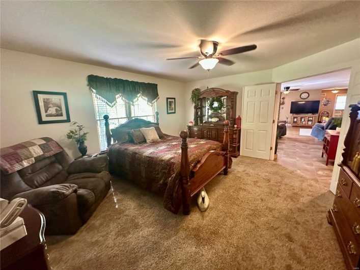 13 Montauk Court, Leadington, Missouri 63601, 3 Bedrooms Bedrooms, 9 Rooms Rooms,2 BathroomsBathrooms,Residential,For Sale,Montauk,MAR25027452