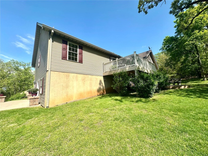 13 Montauk Court, Leadington, Missouri 63601, 3 Bedrooms Bedrooms, 9 Rooms Rooms,2 BathroomsBathrooms,Residential,For Sale,Montauk,MAR25027452