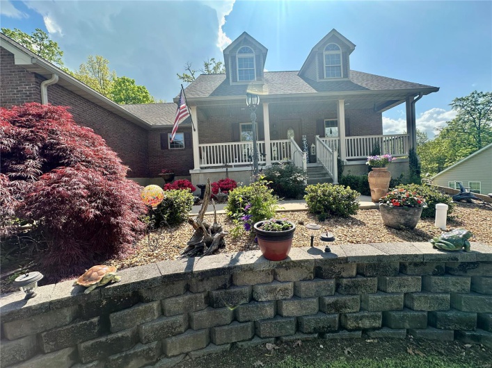 13 Montauk Court, Leadington, Missouri 63601, 3 Bedrooms Bedrooms, 9 Rooms Rooms,2 BathroomsBathrooms,Residential,For Sale,Montauk,MAR25027452