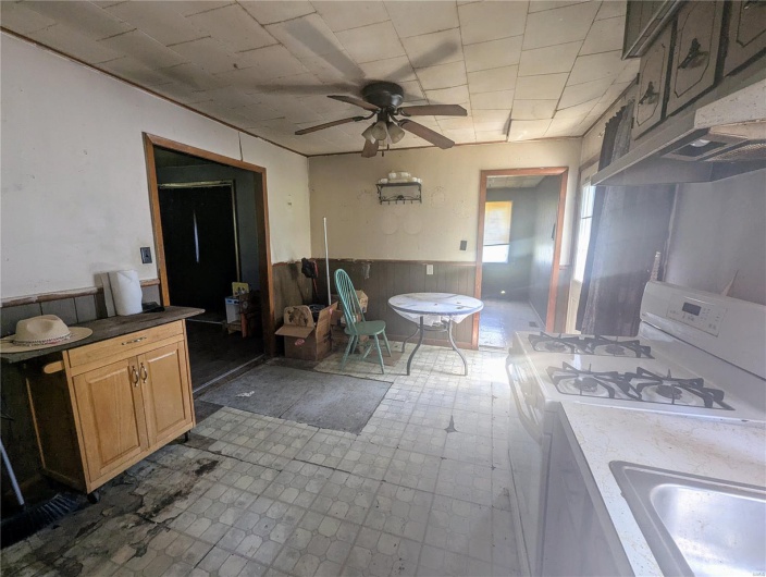 3270 Highway N, Qulin, Missouri 63961, 3 Bedrooms Bedrooms, 6 Rooms Rooms,1 BathroomBathrooms,Residential,For Sale,Highway N,MAR25027307
