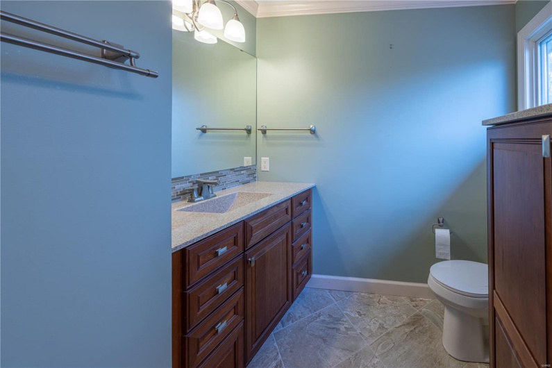 Primary bath