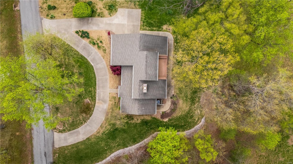 1546 Oak Lei Drive, Cape Girardeau, Missouri 63701, 3 Bedrooms Bedrooms, 8 Rooms Rooms,2 BathroomsBathrooms,Residential,For Sale,Oak Lei,MAR25023444