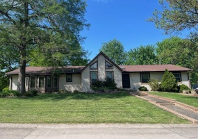 3106 Mimosa Street, Cape Girardeau, Missouri 63701, 3 Bedrooms Bedrooms, 8 Rooms Rooms,2 BathroomsBathrooms,Residential,For Sale,Mimosa,MAR25027545