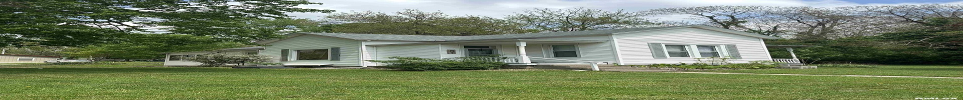 Residential For Sale 501 BROAD Street, Jonesboro, Illinois 62952, 3 Bedrooms Bedrooms, ,1 BathroomBathrooms,Residential,For Sale,BROAD,RMAQC4262702
