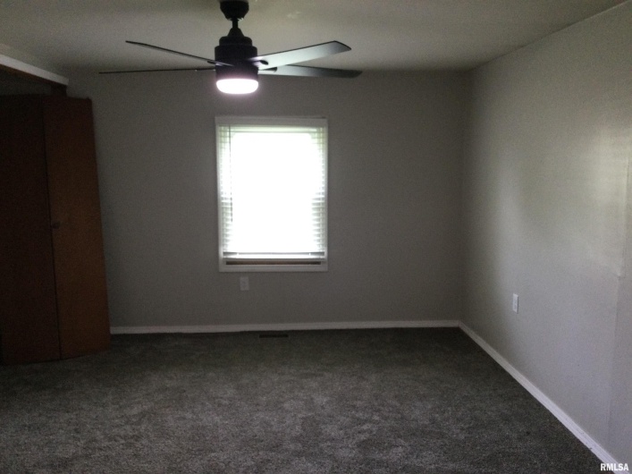 101 TURNER Avenue, Anna, Illinois 62906, 3 Bedrooms Bedrooms, 0 ,2 BathroomsBathrooms,Residential,For Sale,TURNER,0,RMAQC4262699