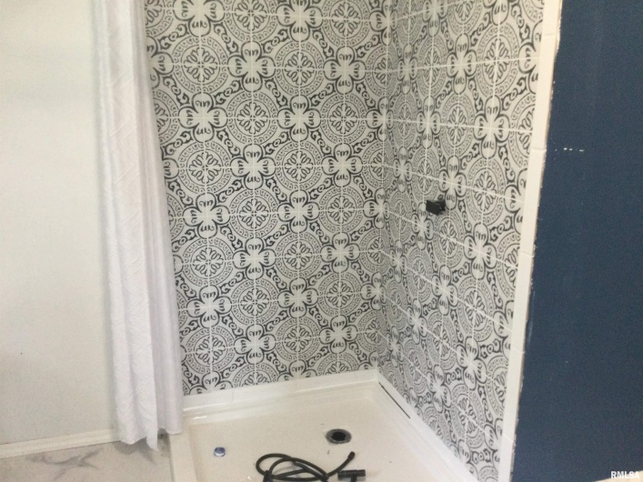 101 TURNER Avenue, Anna, Illinois 62906, 3 Bedrooms Bedrooms, 0 ,2 BathroomsBathrooms,Residential,For Sale,TURNER,0,RMAQC4262699