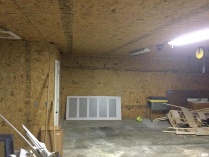 101 TURNER Avenue, Anna, Illinois 62906, 3 Bedrooms Bedrooms, 0 ,2 BathroomsBathrooms,Residential,For Sale,TURNER,0,RMAQC4262699