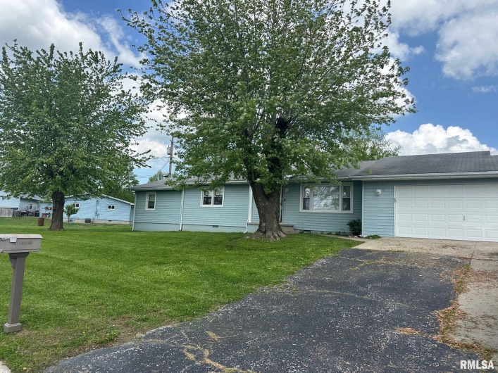 101 TURNER Avenue, Anna, Illinois 62906, 3 Bedrooms Bedrooms, 0 ,2 BathroomsBathrooms,Residential,For Sale,TURNER,0,RMAQC4262699