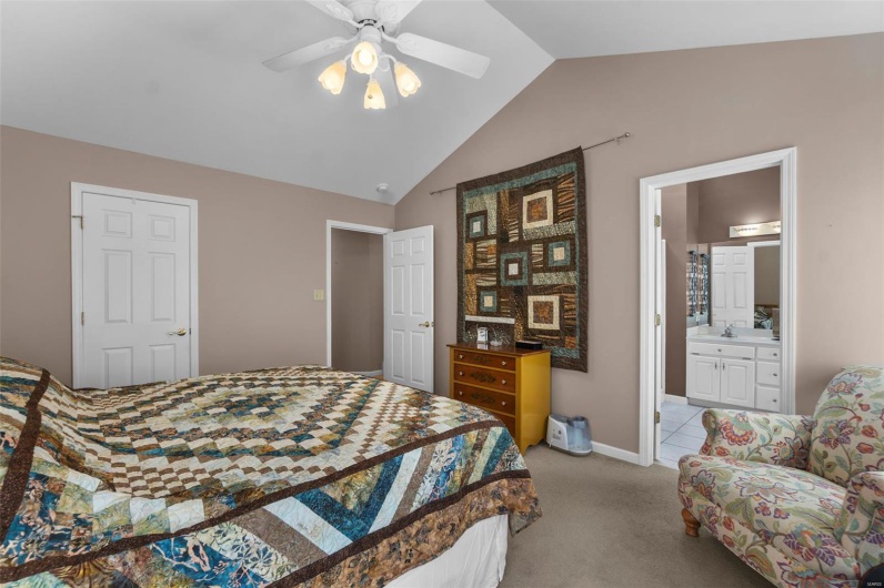 677 Pleasant Lake Drive, Jackson, Missouri 63755, 4 Bedrooms Bedrooms, 10 Rooms Rooms,3 BathroomsBathrooms,Residential,For Sale,Pleasant Lake,MAR25027568